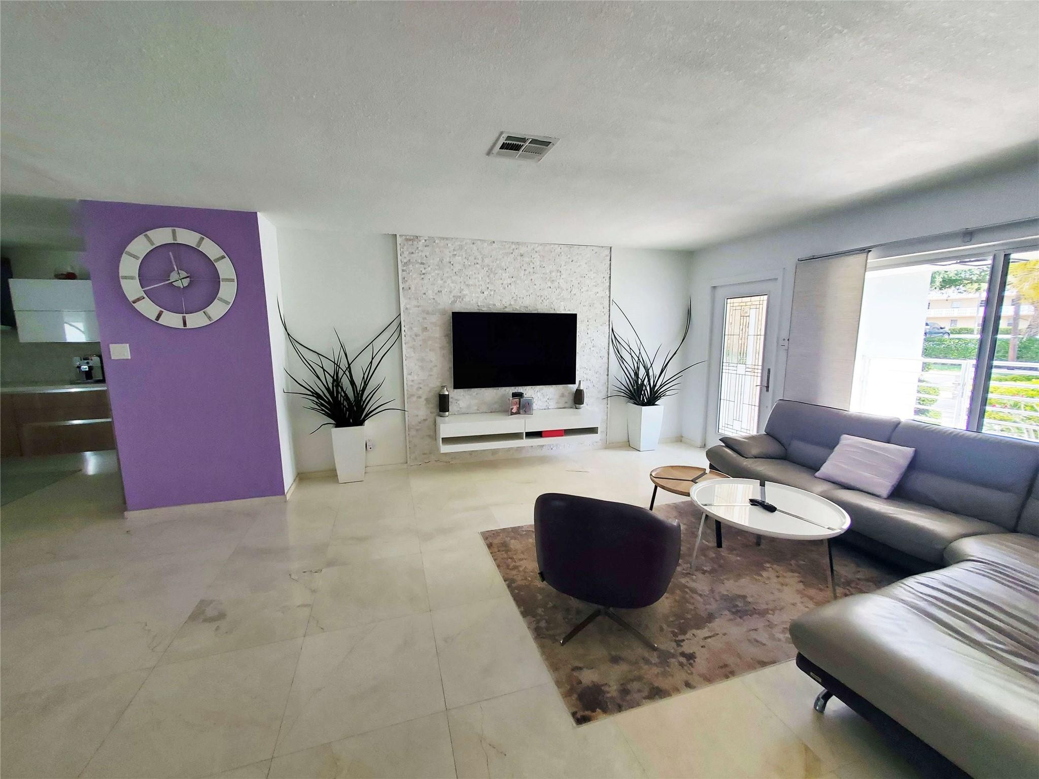 330 Southeast 3rd Street Dania Beach, FL 33004 - Photo 6 of 49 Photo 6
