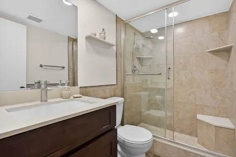 $220,000 | 2950 North Palm Aire Drive, Unit 606, Pompano Beach, FL 33069