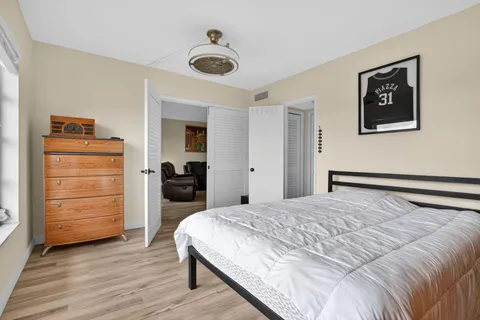 $220,000 | 2950 North Palm Aire Drive, Unit 606, Pompano Beach, FL 33069