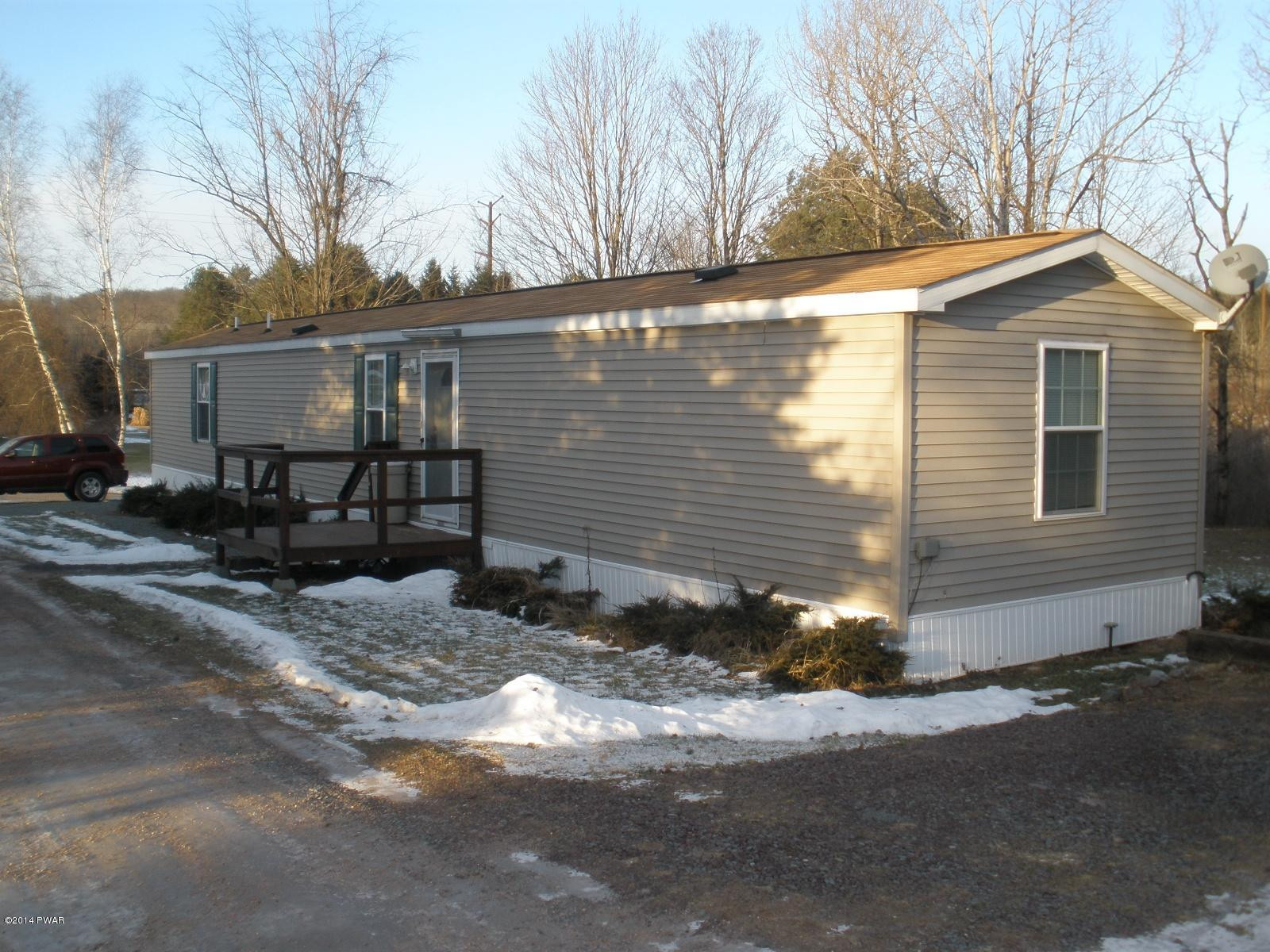 8 Warrings Road Honesdale, PA 18431 - Photo 16 of 18