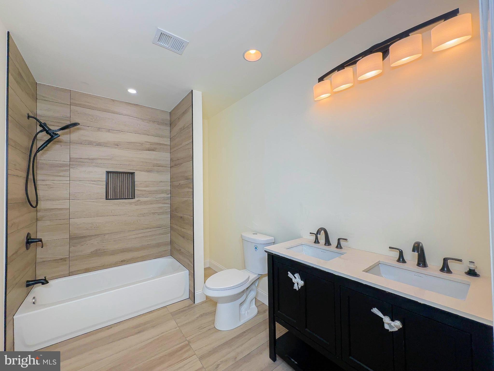 5725 13th Street Northwest Washington, DC 20011 - Photo 42 of 45 Bathroom