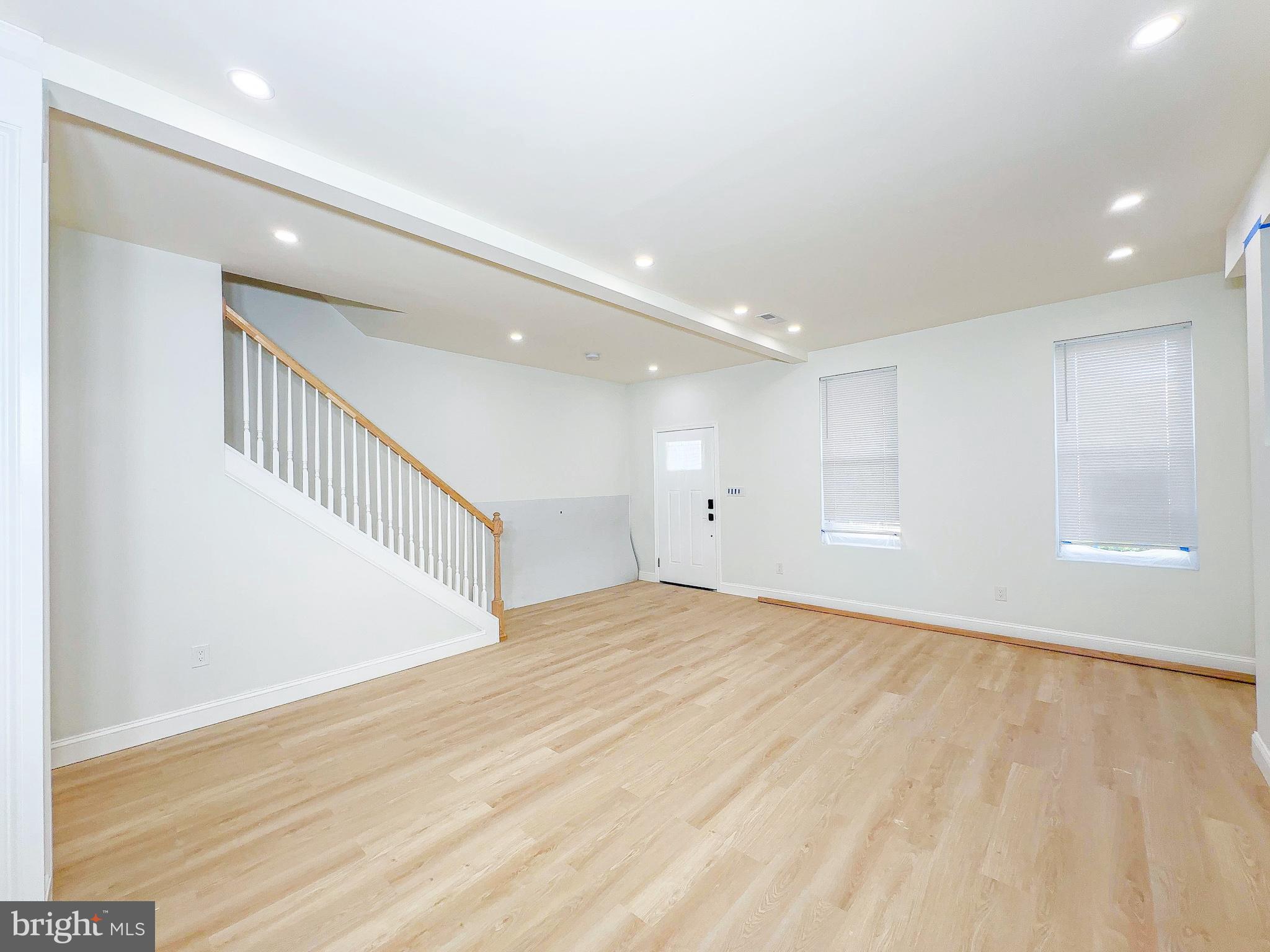 5725 13th Street Northwest Washington, DC 20011 - Photo 7 of 45 Living Area