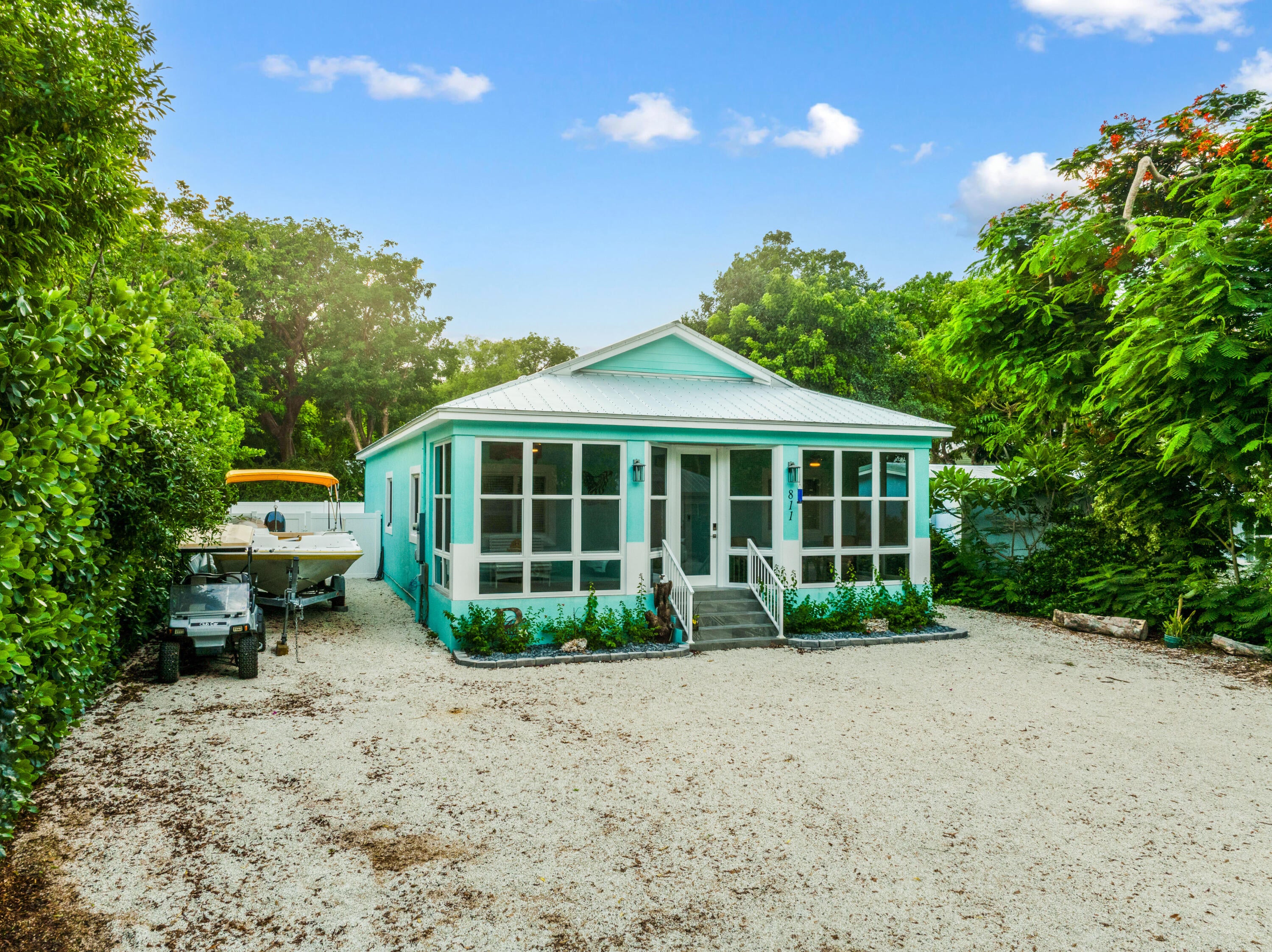 811 La Paloma Road Key Largo, FL 33037 - Photo 2 of 40 Gallery Image 2