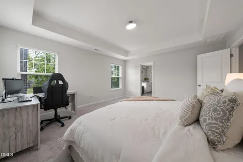 $635,000 | 2267 Grants Pass Station, Apex, NC 27502