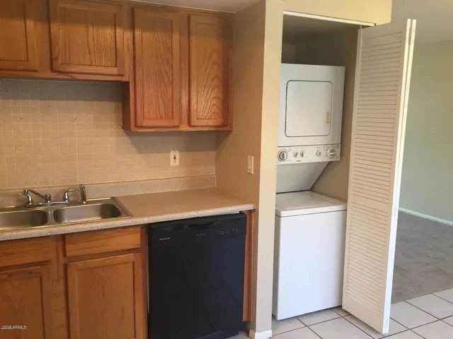 $1,350 | 2847 North 46th Avenue, Unit 1, Phoenix, AZ 85035