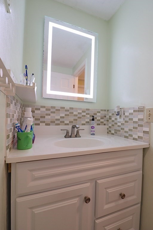 37 Norfolk Street, Unit B Canton, MA 02021 - Photo 14 of 22 Gallery Image 14