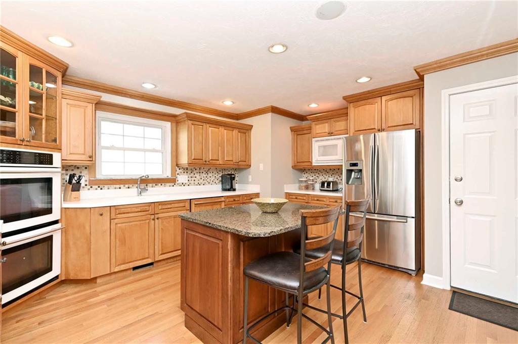 9134 Fall Creek Road Indianapolis, IN 46256 - Photo 7 of 41 Gallery Image 7