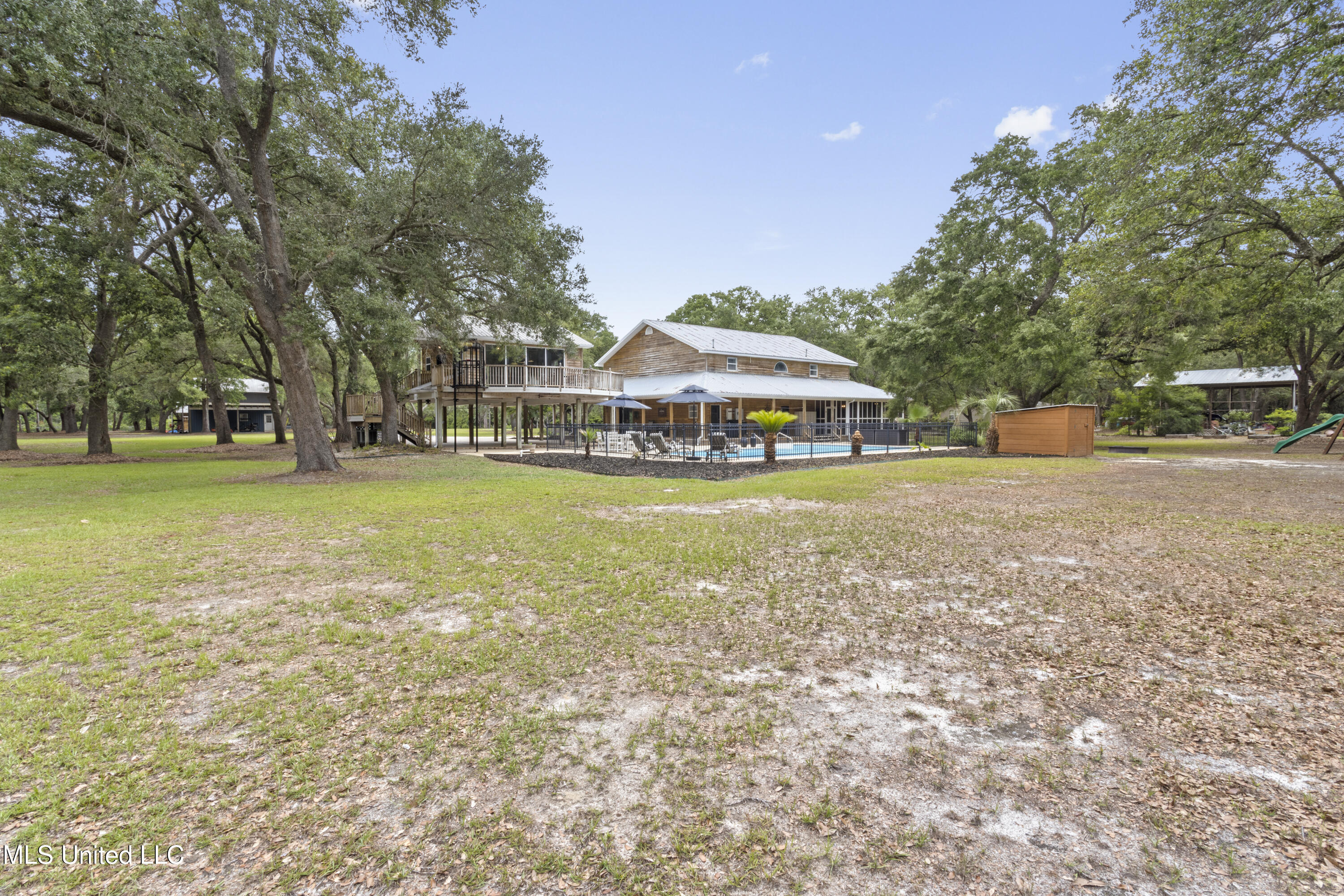 1625 Noble Road Ocean Springs, MS 39564 - Photo 75 of 95 069