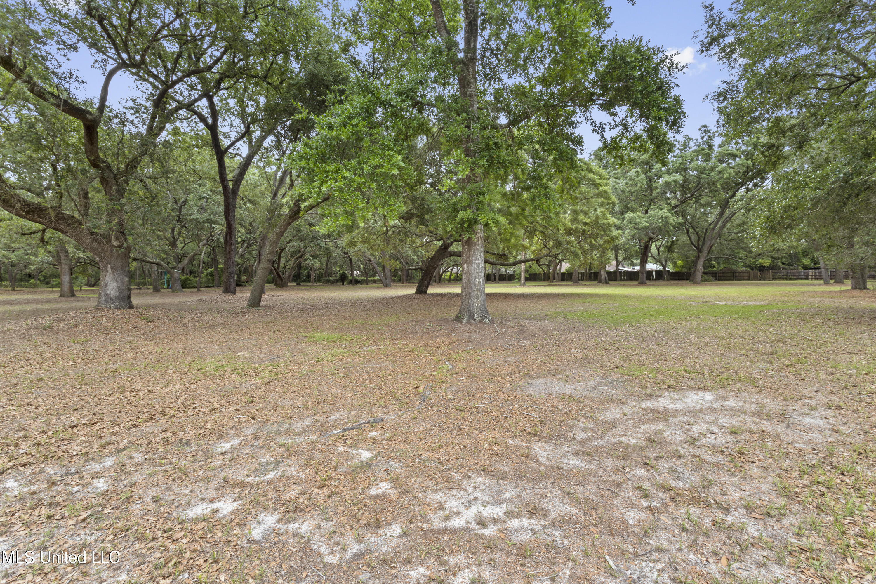 1625 Noble Road Ocean Springs, MS 39564 - Photo 78 of 95 072