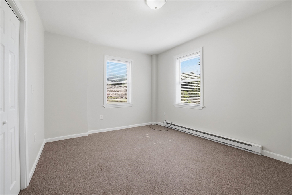44 Howarth Road, Unit 5 Oxford, MA 01540 - Photo 11 of 26