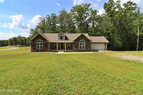 $349,000 | 1190 Toomey Road, Oneida, TN 37841