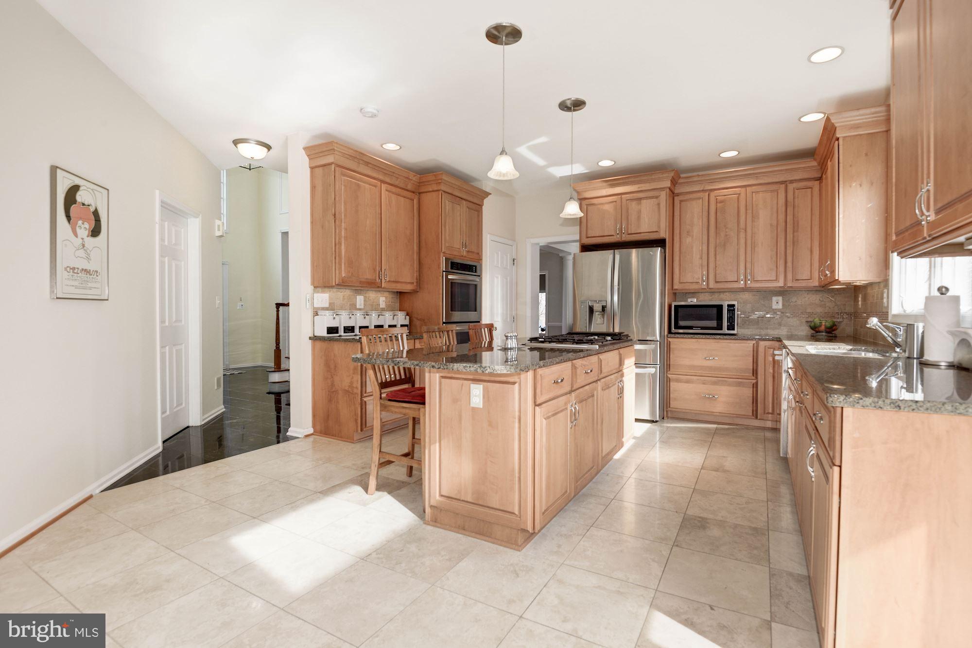1340 Dasher Lane Reston, VA 20190 - Photo 13 of 59 Kitchen