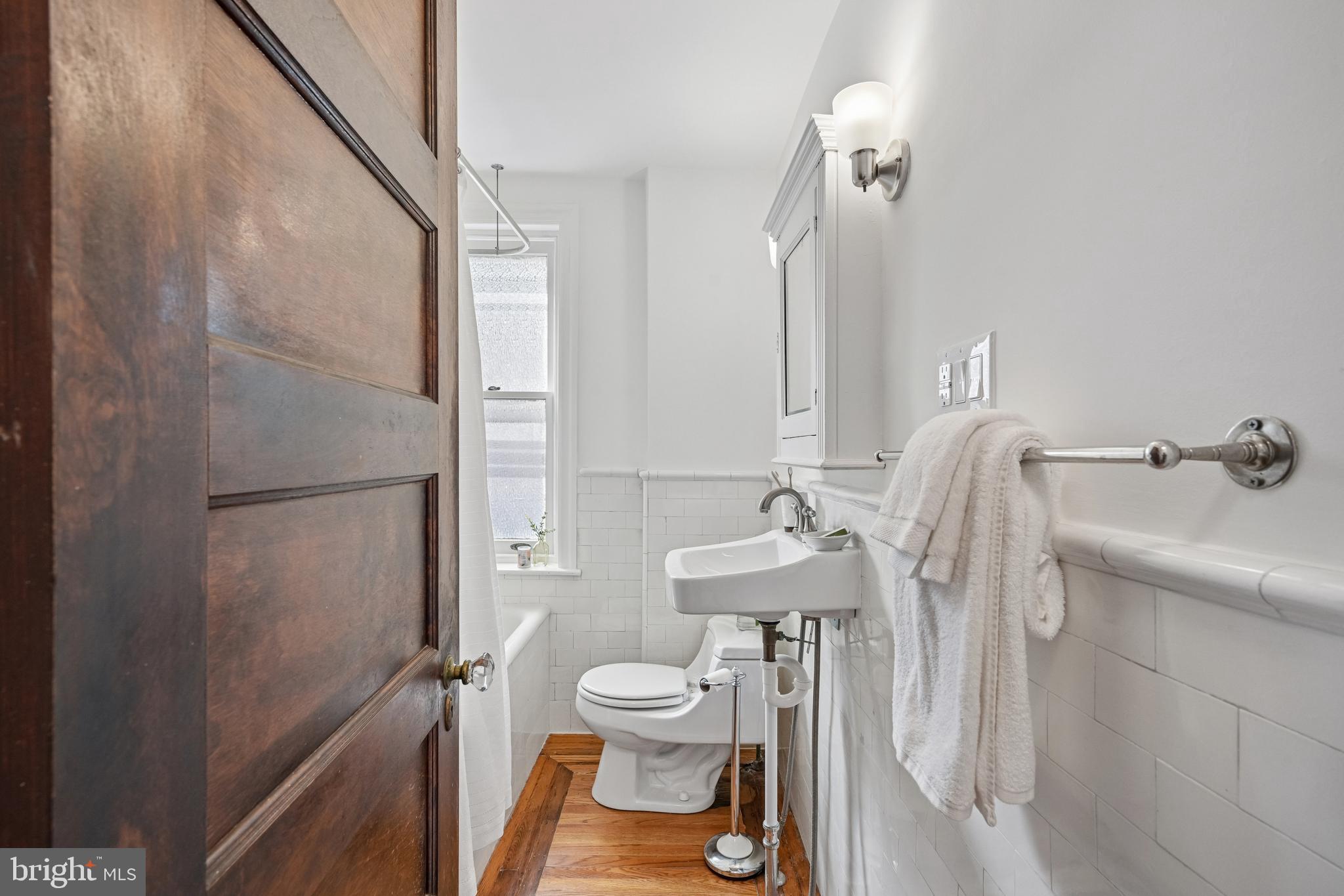 7119 Cresheim Road Philadelphia, PA 19119 - Photo 18 of 29 Hall Bathroom