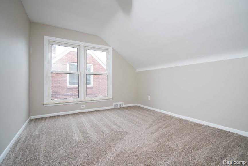 8584 Harding Center Line, MI 48015 - Photo 24 of 43