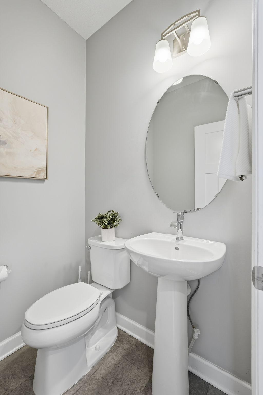 975 Spancil Hl Way St. Paul, MN 55129 - Photo 18 of 56