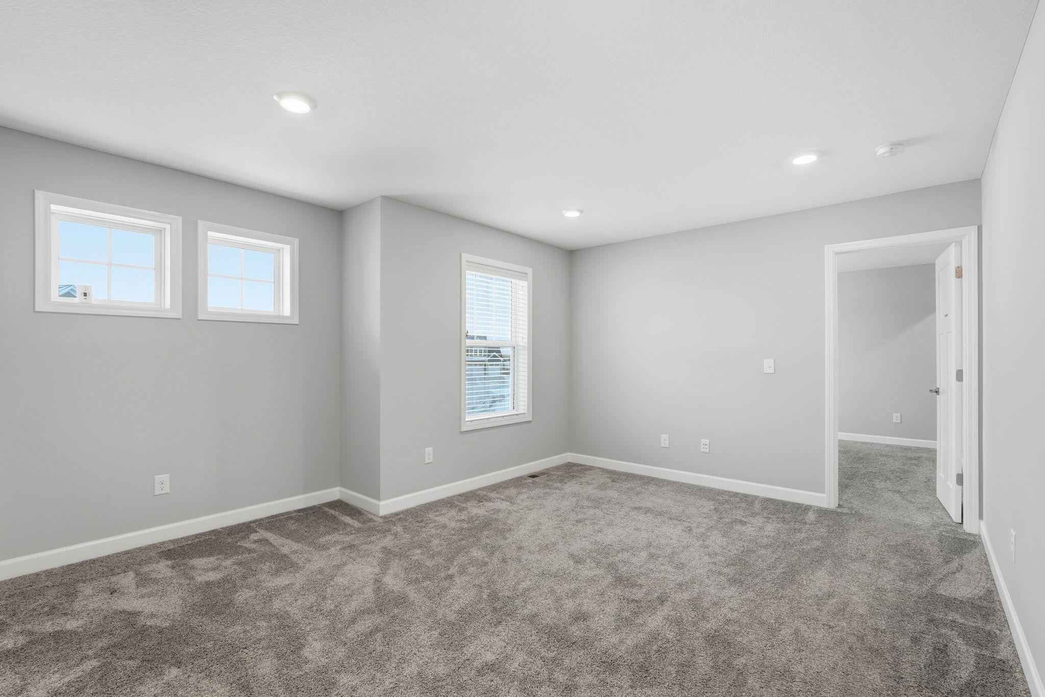 975 Spancil Hl Way St. Paul, MN 55129 - Photo 20 of 56