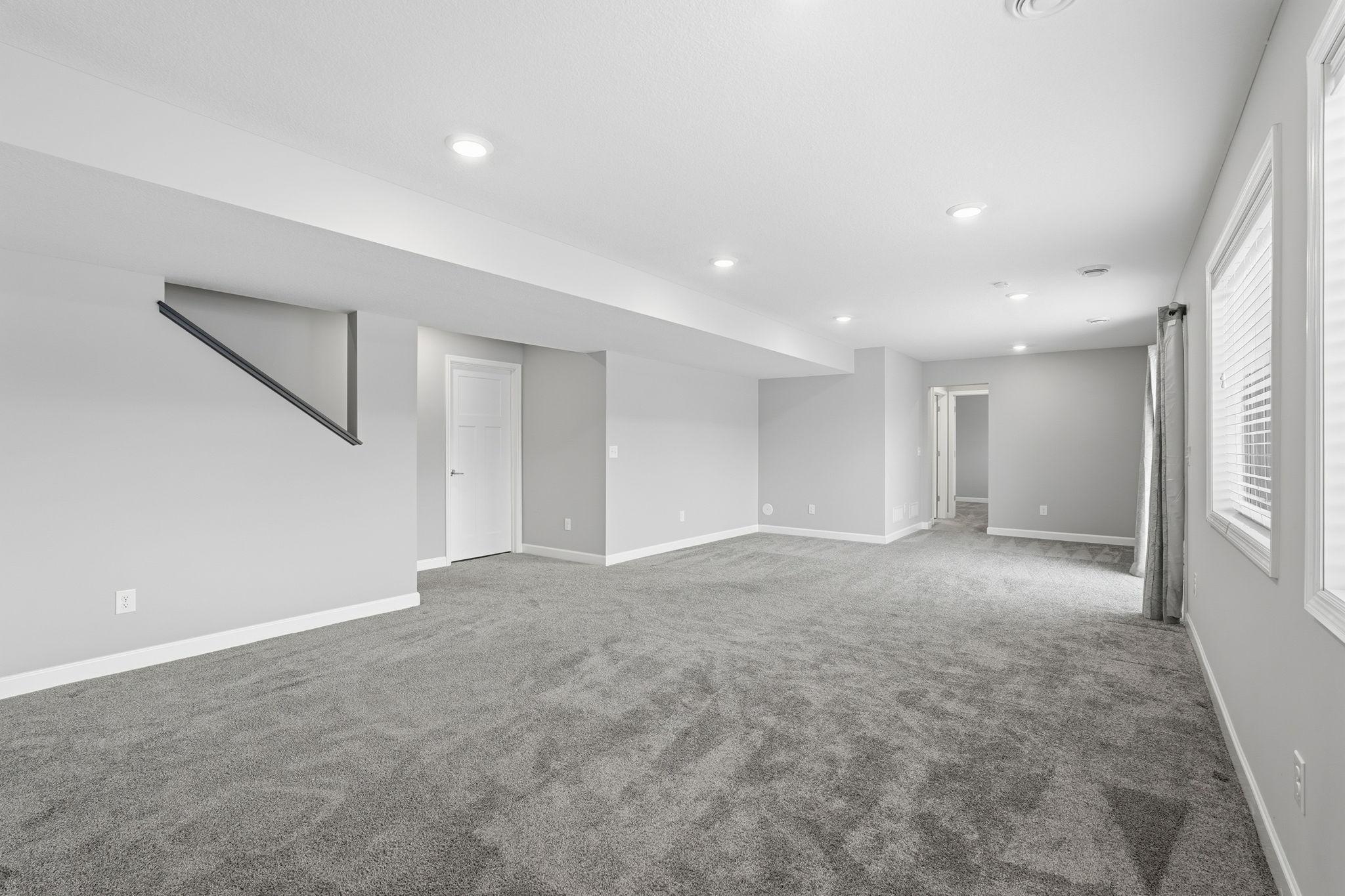 975 Spancil Hl Way St. Paul, MN 55129 - Photo 39 of 56