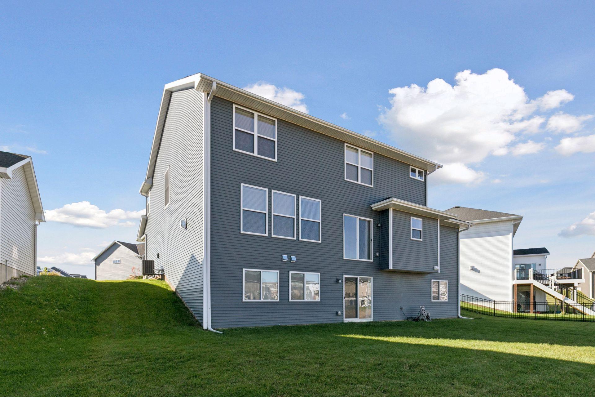 975 Spancil Hl Way St. Paul, MN 55129 - Photo 49 of 56