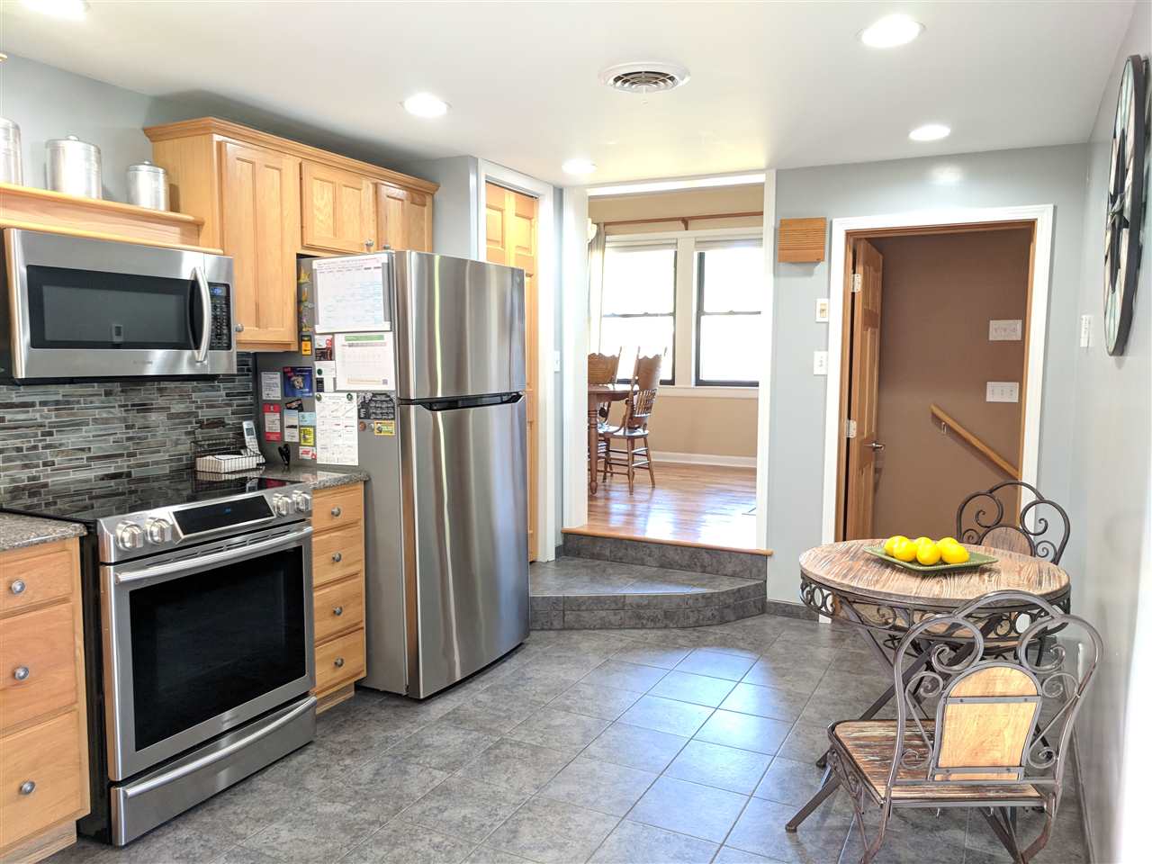 11385 Sarle Road Freeland, MI 48623 - Photo 10 of 44