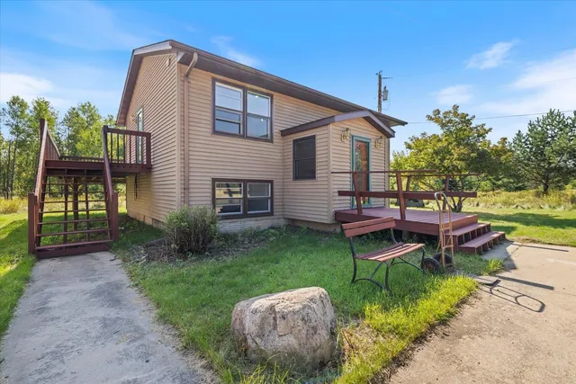 $259,000 | 11470 Tamminen Road, Hibbing, MN 55746