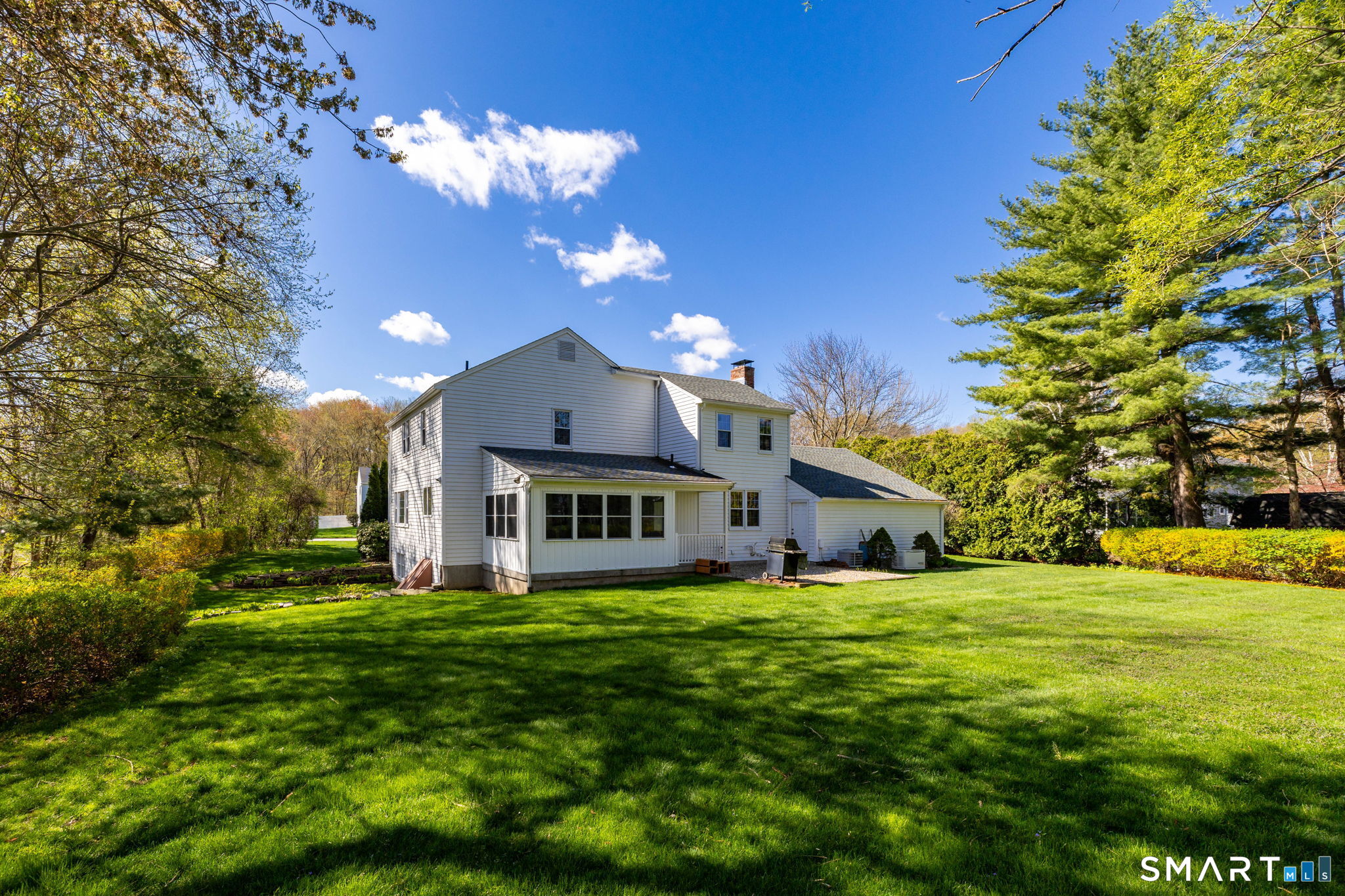 71 Whippoorwill Way Wethersfield, CT 06109 - Photo 32 of 36