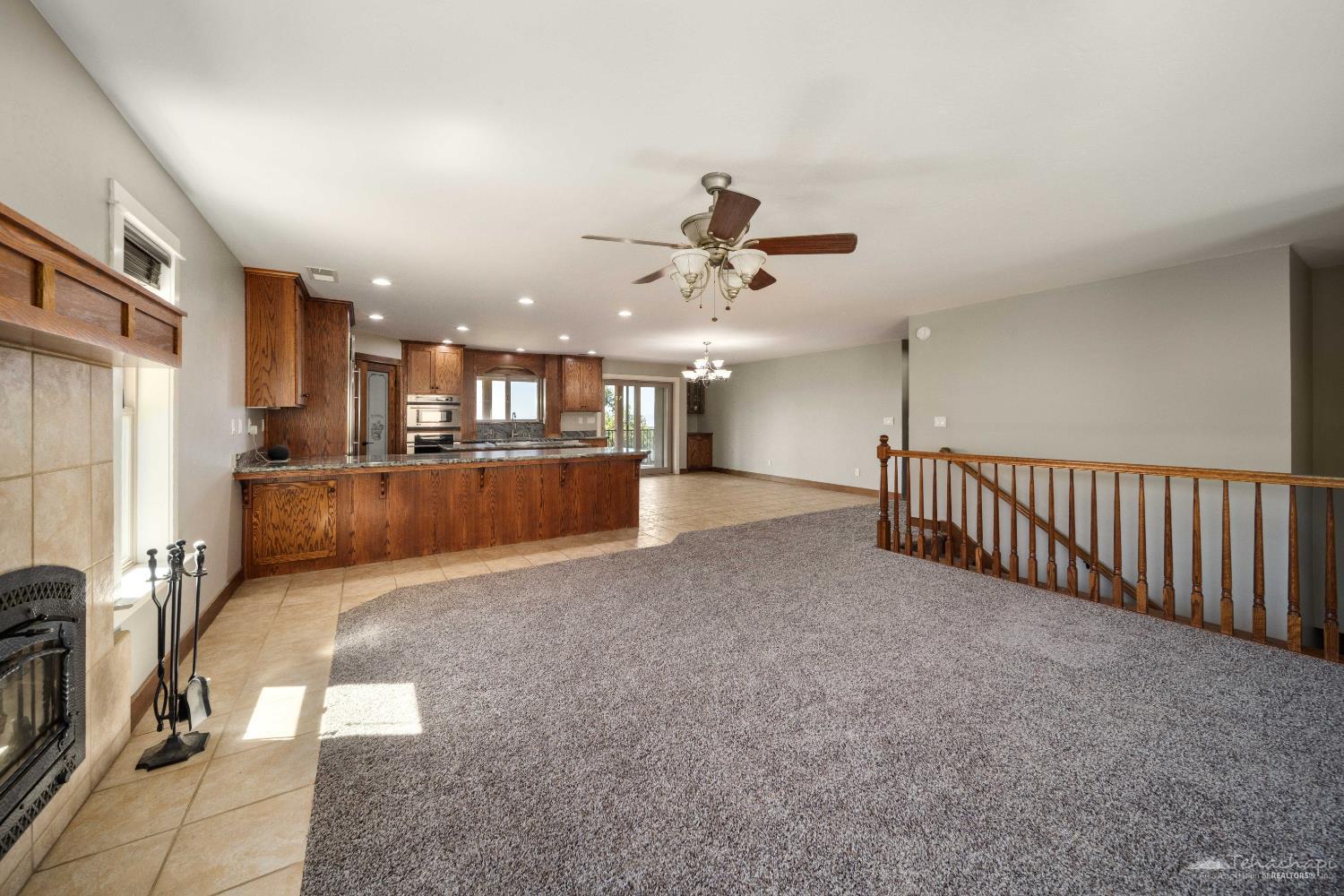 29600 Goldspike Road Tehachapi, CA 93561 - Photo 8 of 49 Gallery Image 8