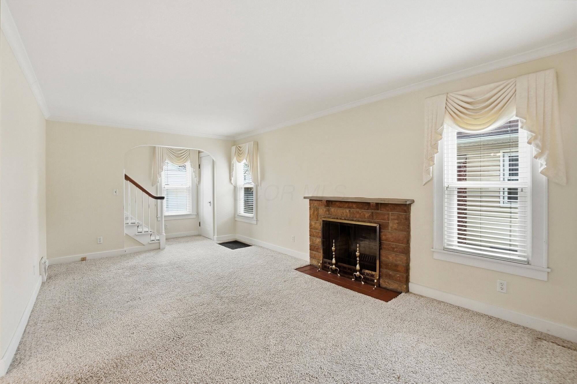555 East Weber Road Columbus, OH 43202 - Photo 8 of 53 034