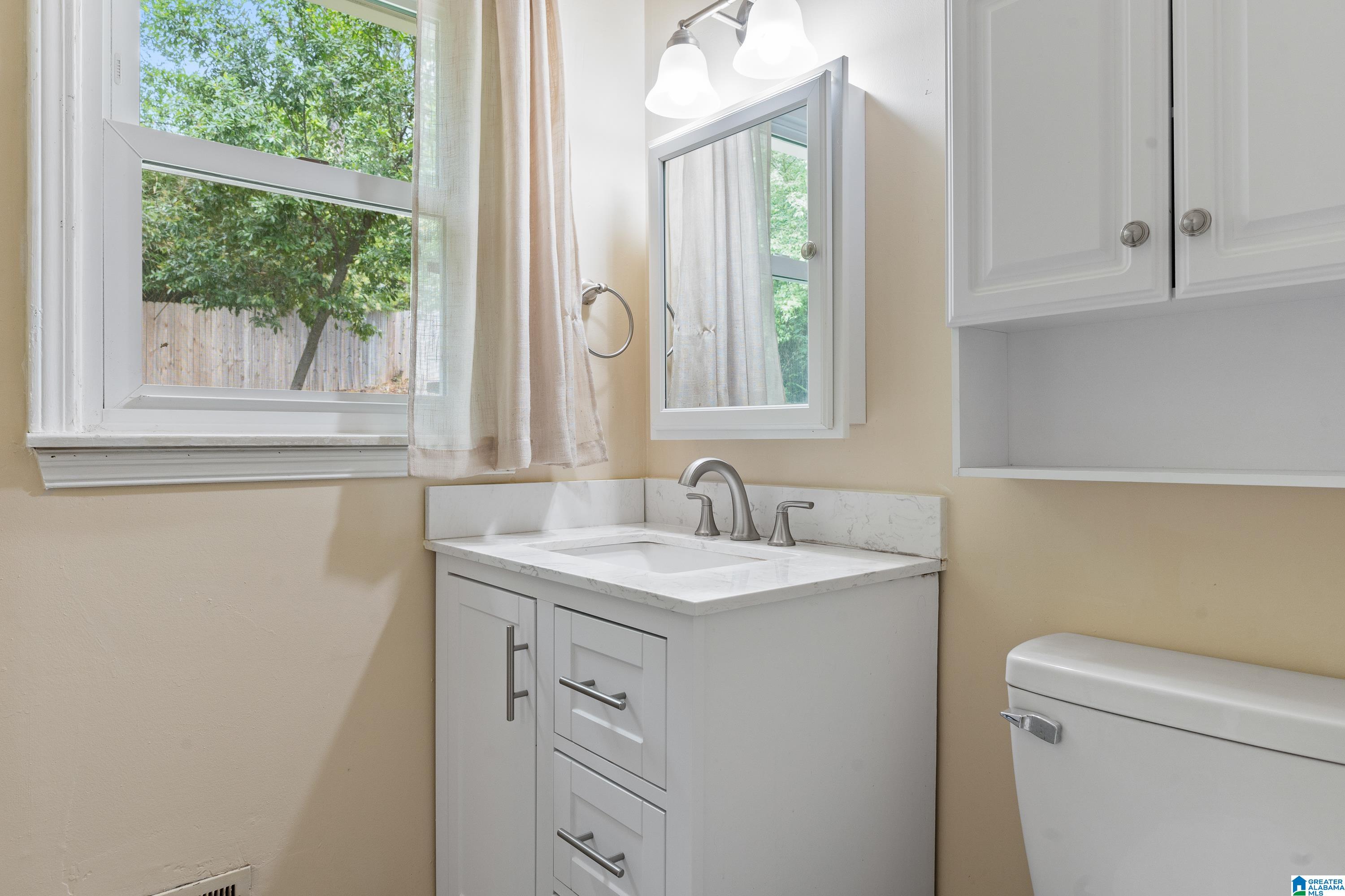 1416 Round Hill Road Birmingham, AL 35216 - Photo 17 of 35