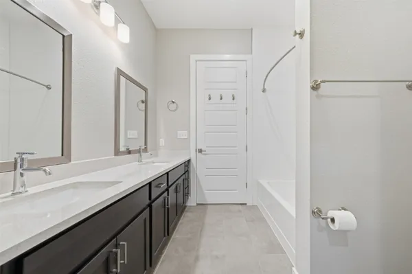 $3,600 | 4415 Jackson Avenue, Unit 4201, Austin, TX 78731