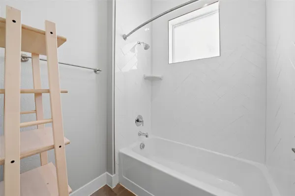 $3,600 | 4415 Jackson Avenue, Unit 4201, Austin, TX 78731