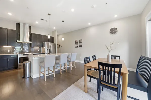 $3,600 | 4415 Jackson Avenue, Unit 4201, Austin, TX 78731
