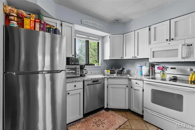 $1,150,000 | 8942-8948 Eden Avenue, Affton, MO 63123