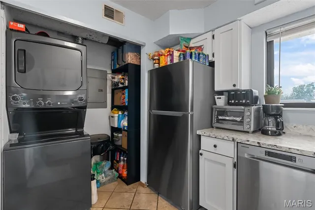 $1,150,000 | 8942-8948 Eden Avenue, Affton, MO 63123