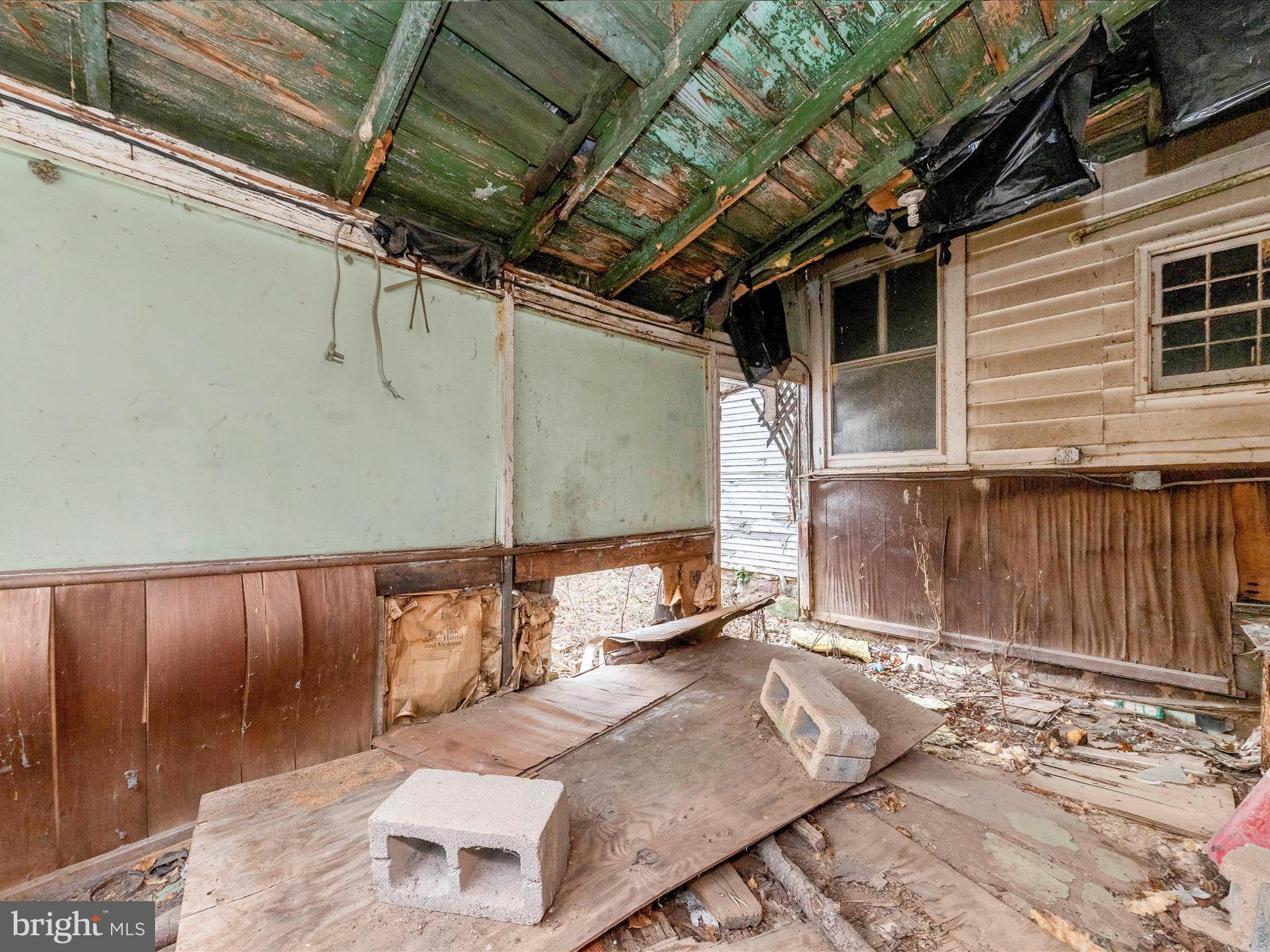19821 Darnestown Road Beallsville, MD 20842 - Photo 15 of 44 a view of a balcony with wooden floor