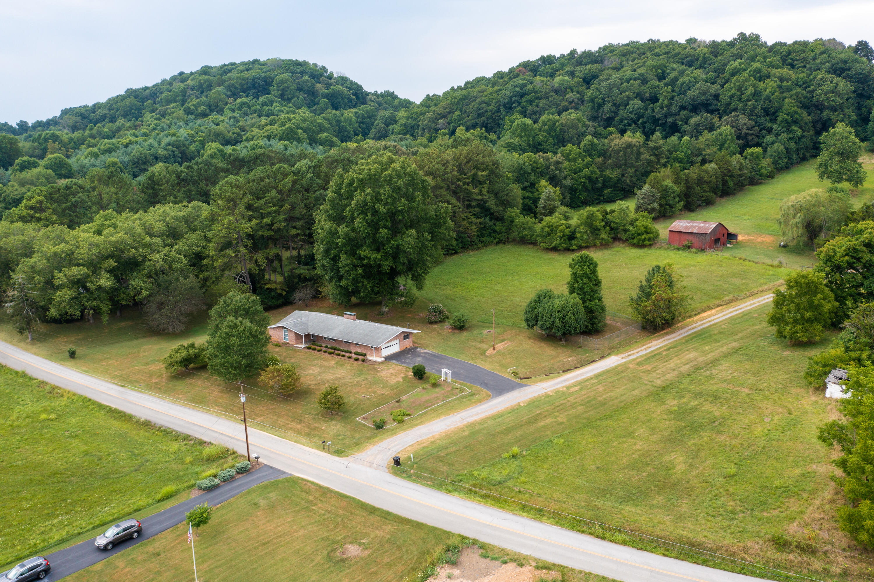 166 Ellis Road Blountville, TN 37617 - Photo 42 of 45 Ellis-58