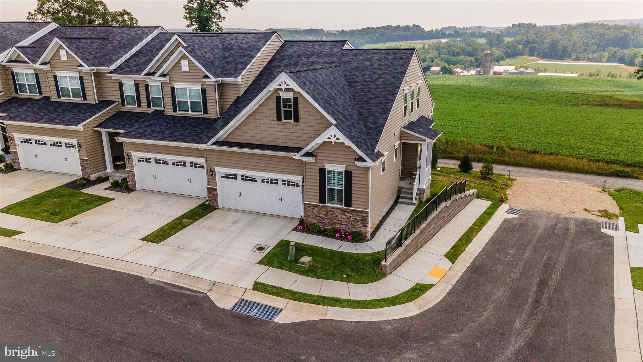 2944 Union Square Road New Windsor, MD 21776 - Photo 5 of 46 Gallery Image 5