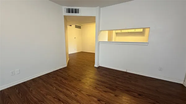 $1,600 | 10601 South Drive, Unit 107, Houston, TX 77099