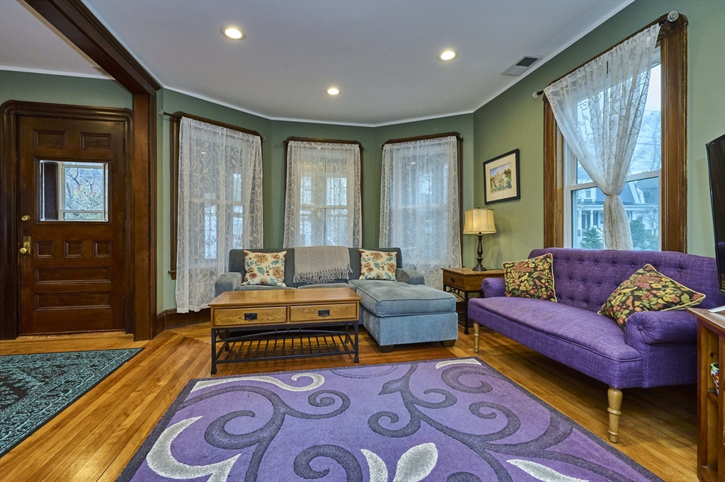 48 Grant Road Swampscott, MA 01907 - Photo 17 of 36 Gallery Image 17