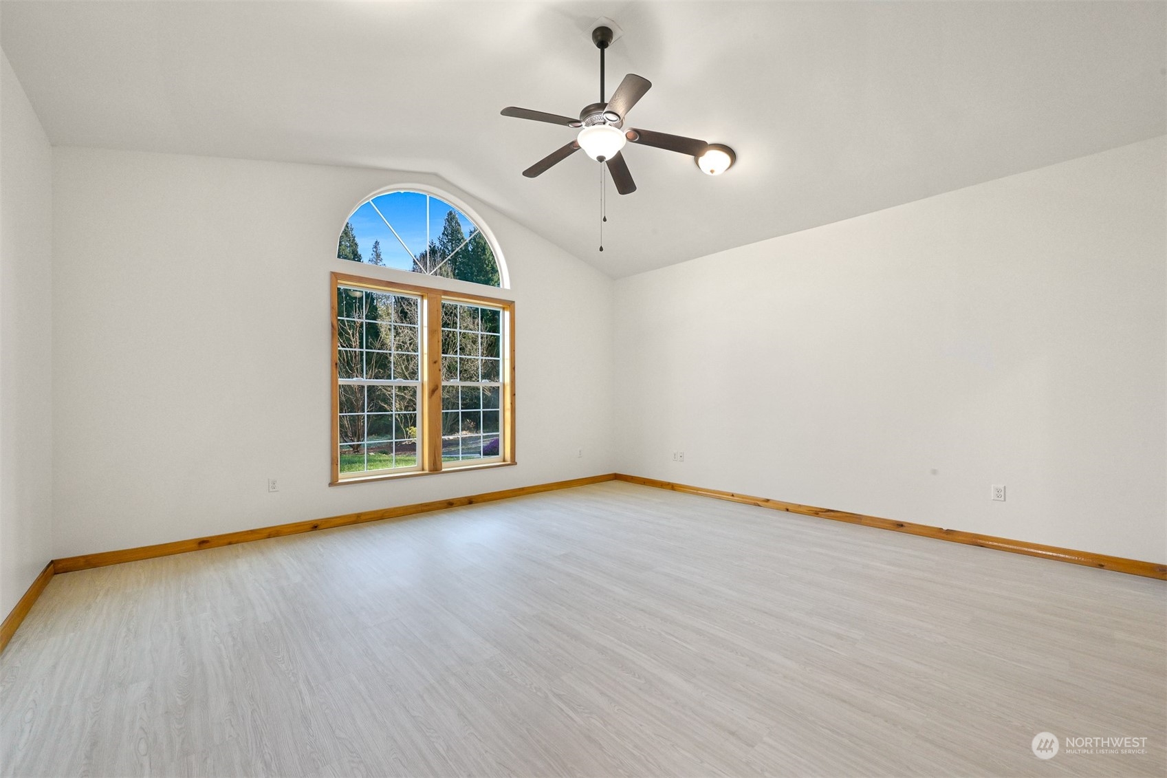3988 Aldergrove Road Ferndale, WA 98248 - Photo 16 of 40