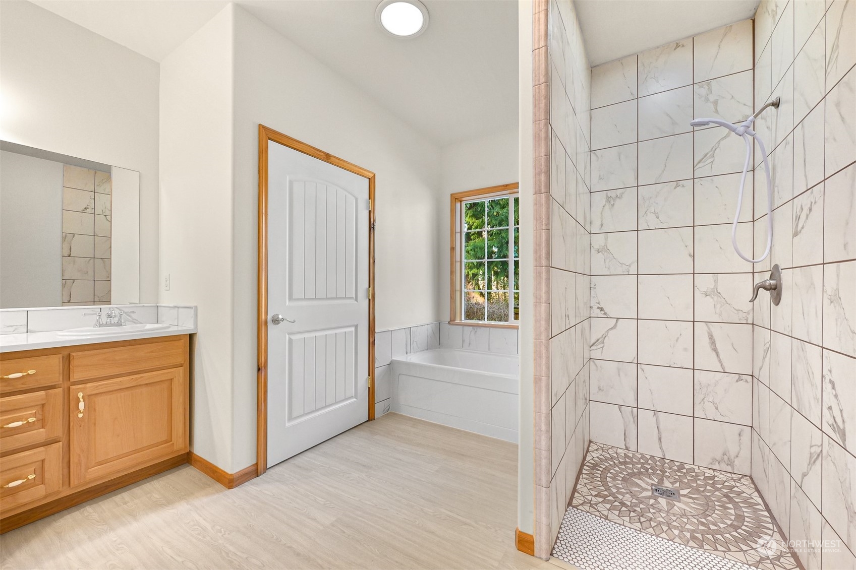 3988 Aldergrove Road Ferndale, WA 98248 - Photo 18 of 40