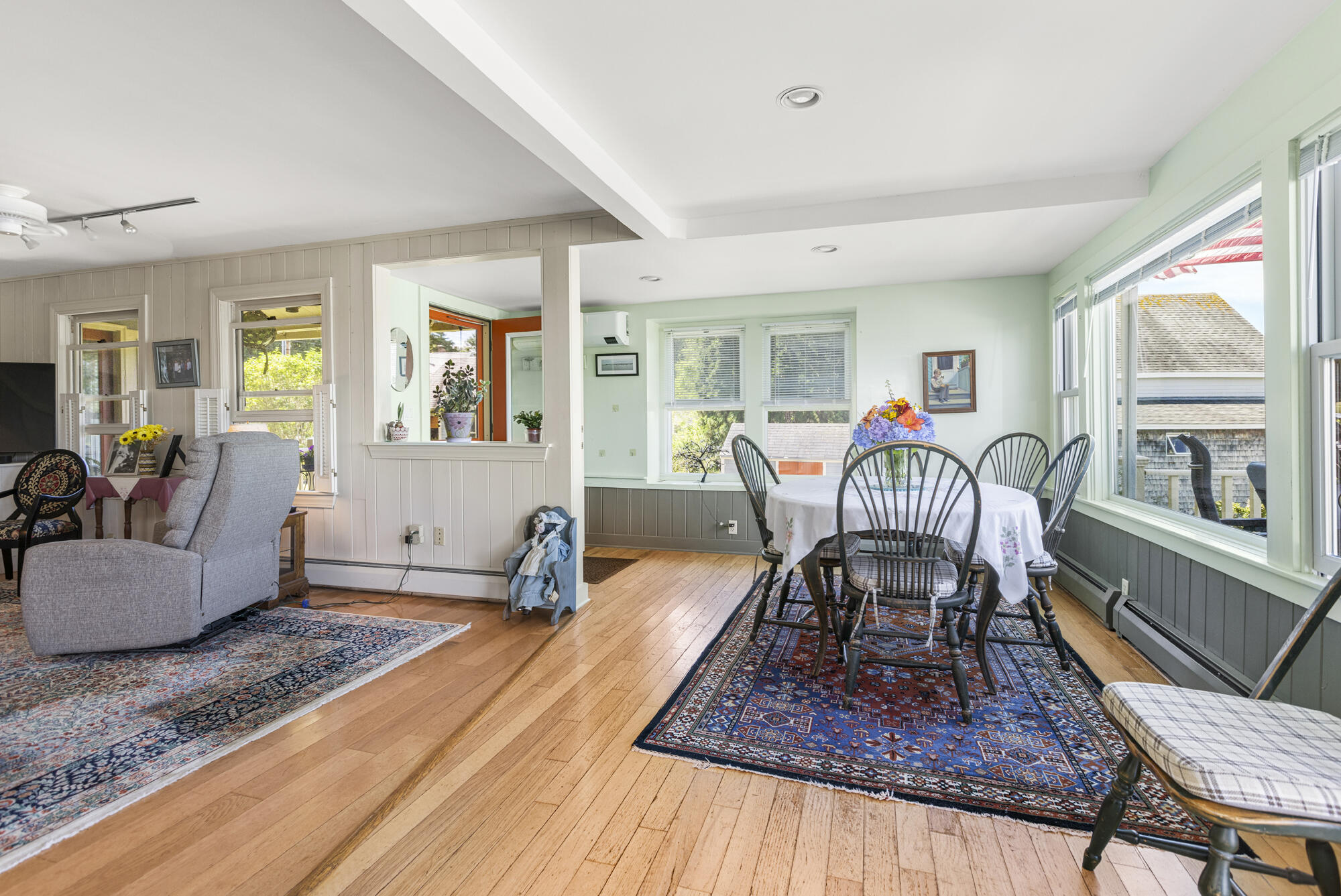 364 Island Avenue Portland, ME 04108 - Photo 11 of 47 Dining Area