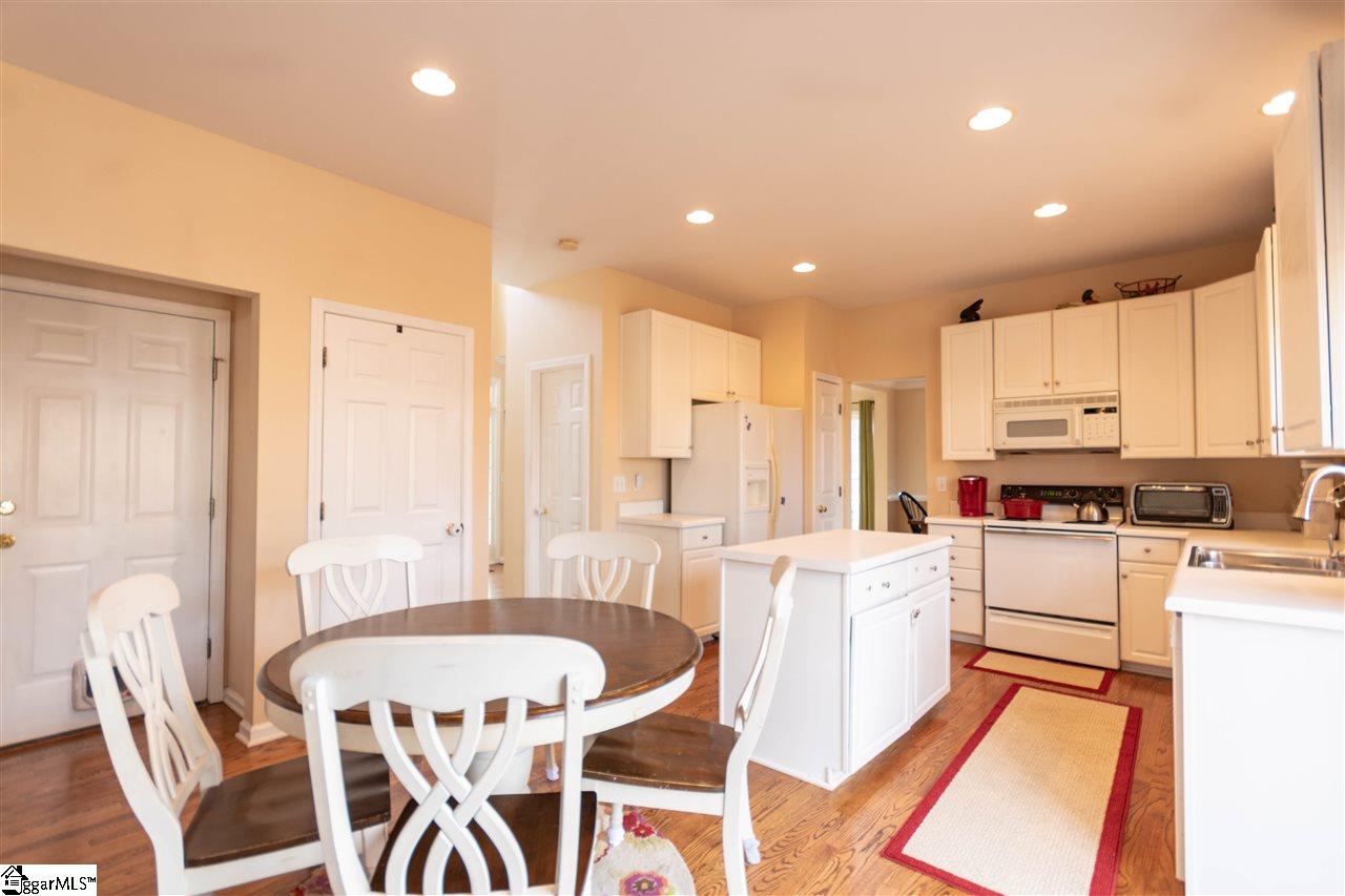 2 Fawn Ridge Way Mauldin, SC 29662 - Photo 7 of 16 Gallery Image 7