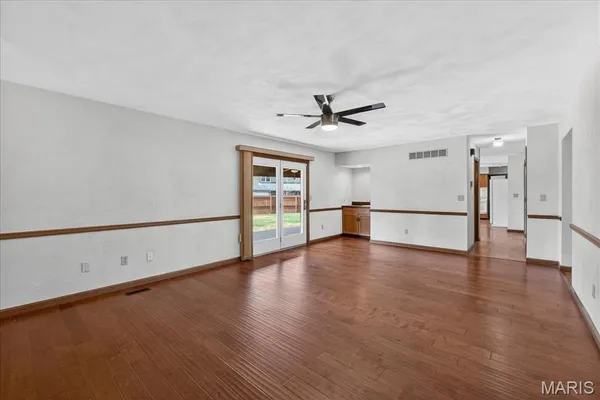 $400,000 | 1005 Greentrail Court, O'Fallon, IL 62269