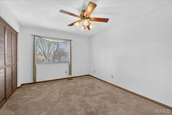 $400,000 | 1005 Greentrail Court, O'Fallon, IL 62269