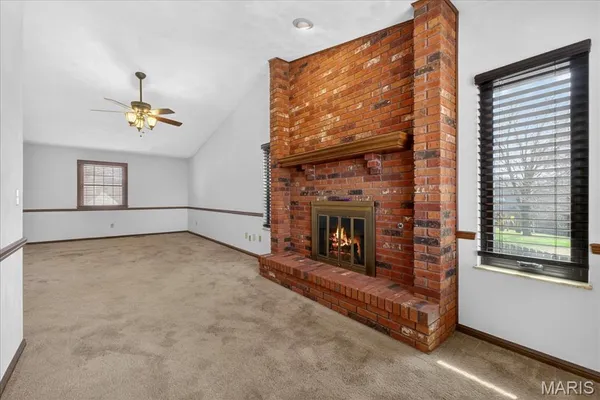 $400,000 | 1005 Greentrail Court, O'Fallon, IL 62269