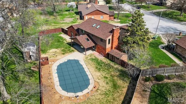 $400,000 | 1005 Greentrail Court, O'Fallon, IL 62269