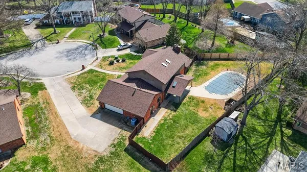 $400,000 | 1005 Greentrail Court, O'Fallon, IL 62269