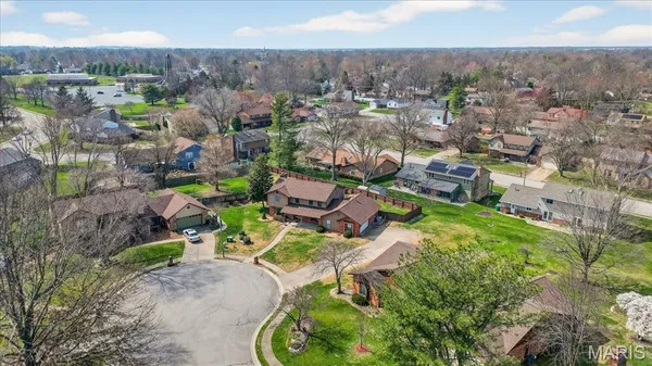 $400,000 | 1005 Greentrail Court, O'Fallon, IL 62269