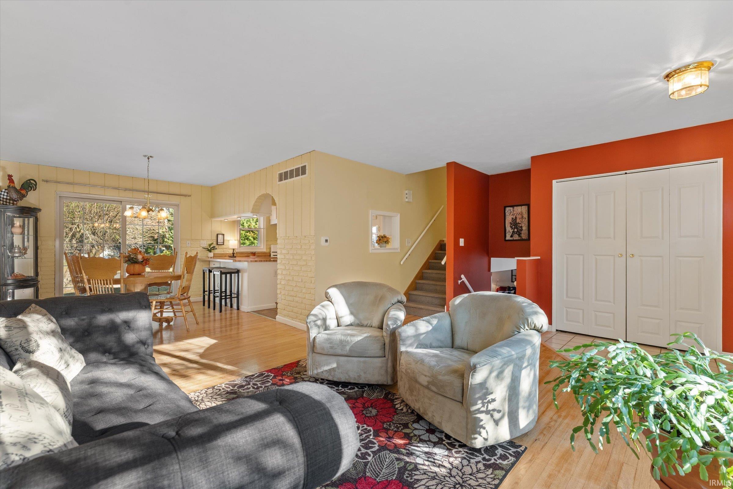 52954 Emmons Road South Bend, IN 46637 - Photo 8 of 35 Gallery Image 8