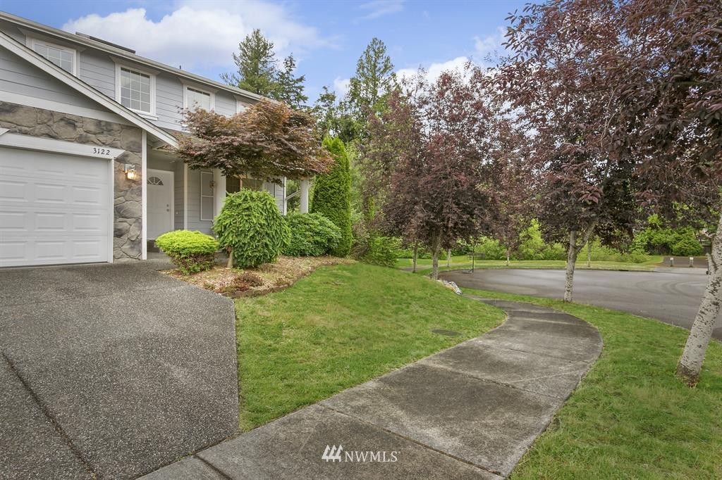 3122 179th Street Southeast Bothell, WA 98012 - Photo 2 of 22 Gallery Image 2